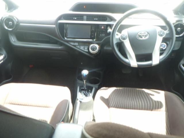 Toyota AQUA 2016 8174746-3