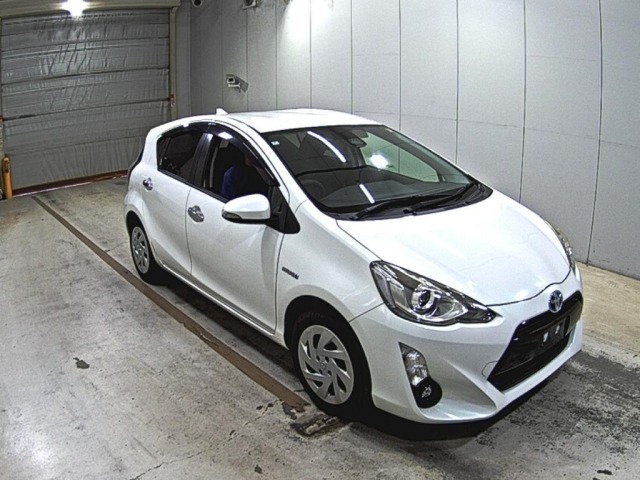 Toyota AQUA 2016 8174749-0