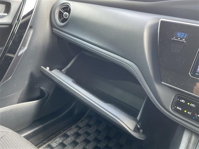 Toyota AURIS 2016 8174071-10