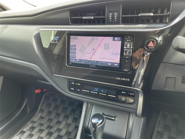 Toyota AURIS 2016 8174071-3