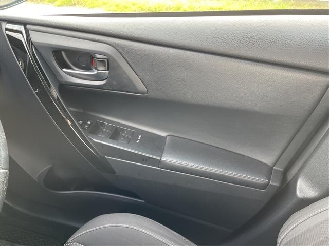 Toyota AURIS 2016 8174071-8