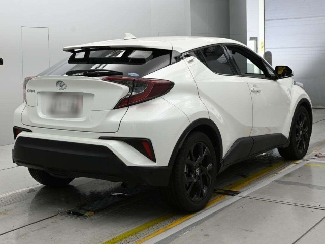 Toyota C-HR 2019 8174770-1