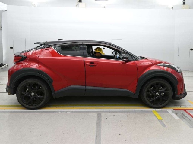 Toyota C-HR 2020 8174771-3