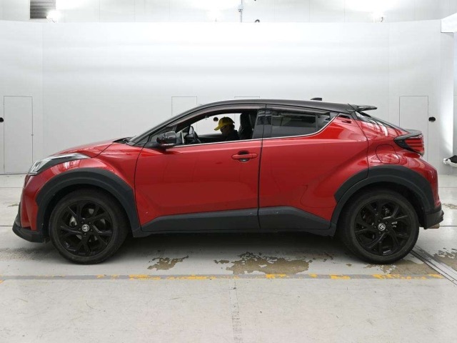 Toyota C-HR 2020 8174771-4