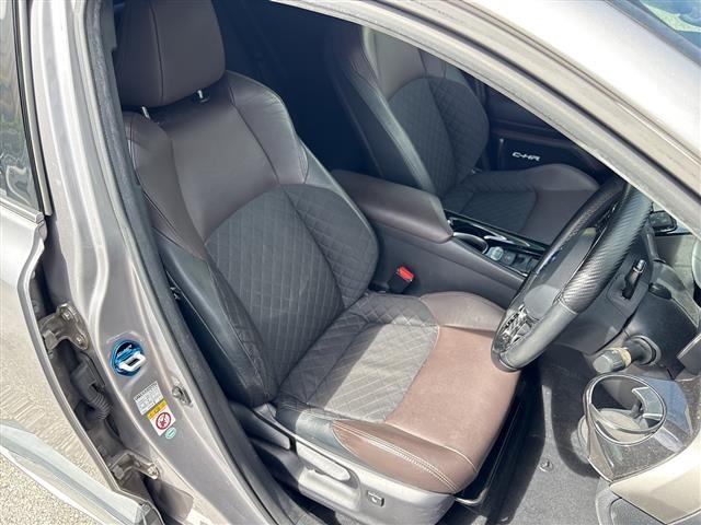 Toyota C-HR 2017 8174790-11