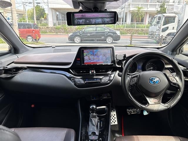 Toyota C-HR 2017 8174790-14