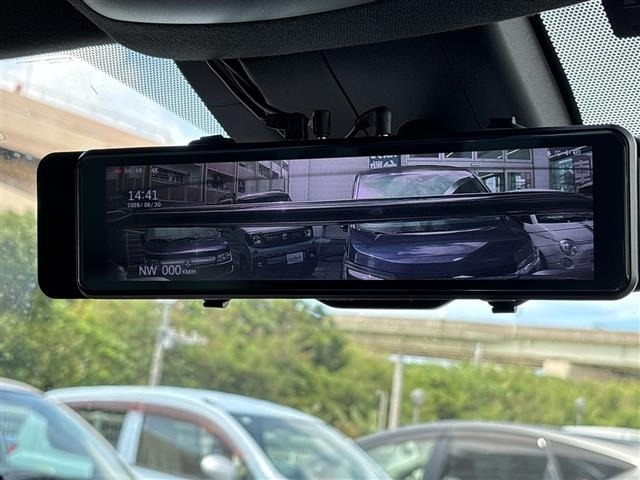 Toyota C-HR 2017 8174790-21