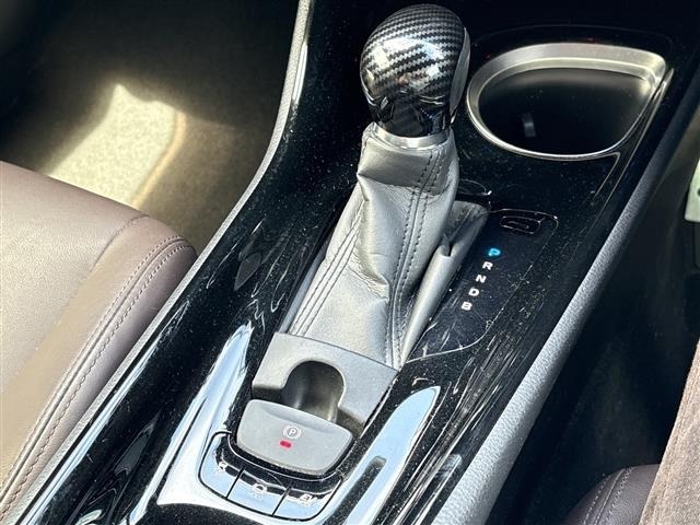 Toyota C-HR 2017 8174790-4