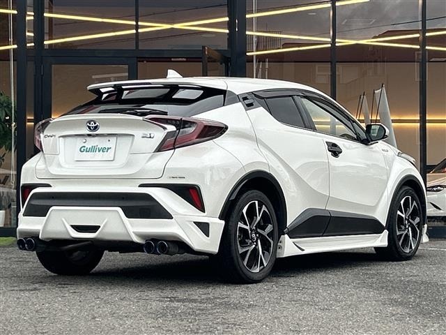 Toyota C-HR 2017 8174794-14