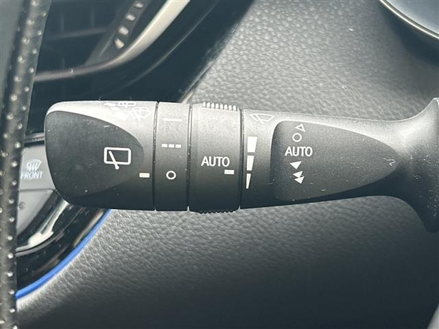 Toyota C-HR 2017 8174794-21