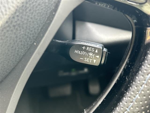 Toyota C-HR 2017 8174794-4