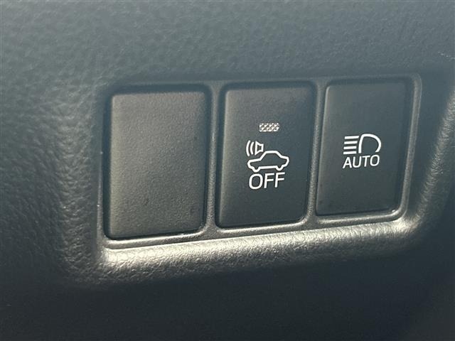 Toyota C-HR 2017 8174794-9