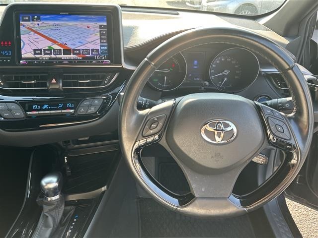 Toyota C-HR 2017 8174796-3