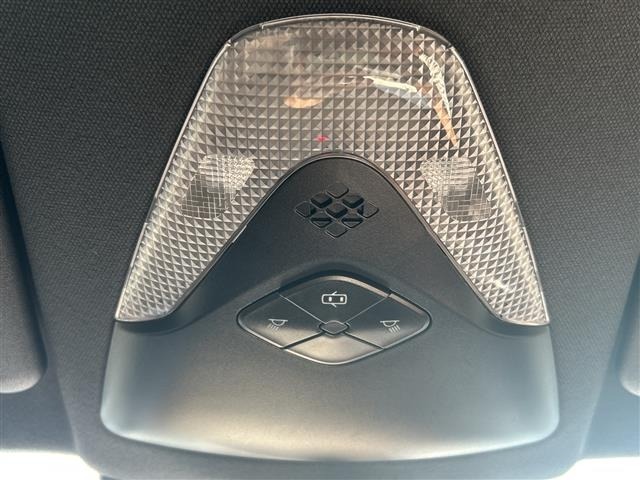 Toyota C-HR 2017 8174796-6