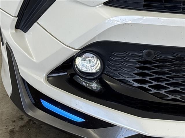 Toyota C-HR 2019 8174797-11