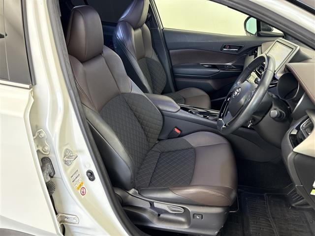 Toyota C-HR 2019 8174797-19