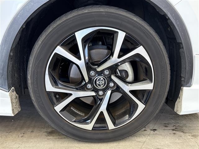 Toyota C-HR 2019 8174797-9