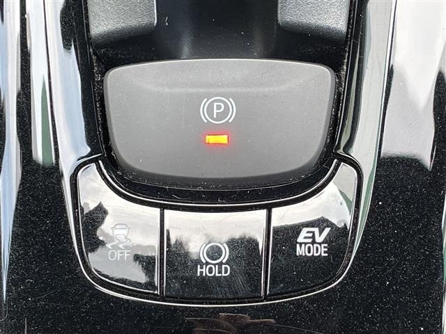 Toyota C-HR 2017 8174799-12