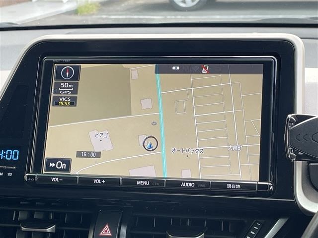 Toyota C-HR 2017 8174799-17