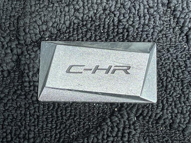 Toyota C-HR 2017 8174799-4