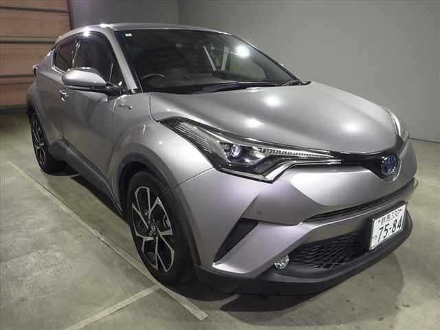 Toyota C-HR 2017 8174802-3