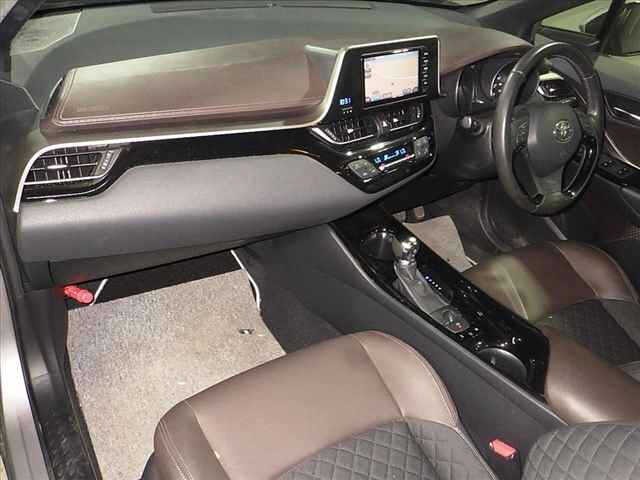 Toyota C-HR 2017 8174802-5