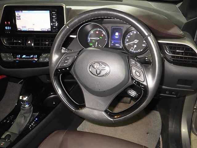 Toyota C-HR 2017 8174802-8