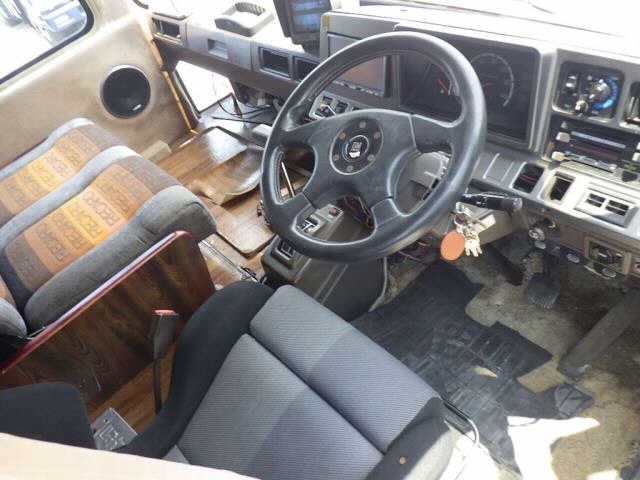 Toyota COASTER 1992 8174810-3