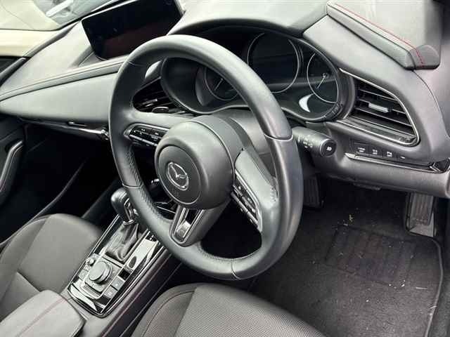 Mazda CX-30 2023 8164160-3