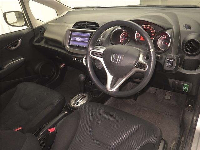 Honda FIT 2013 8173456-3