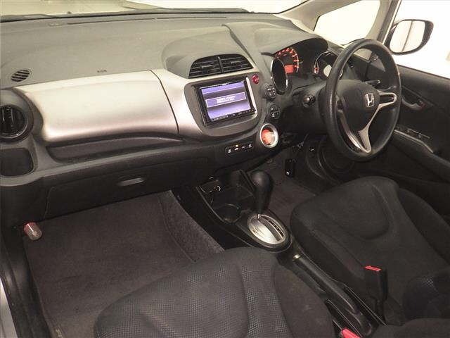 Honda FIT 2013 8173456-4