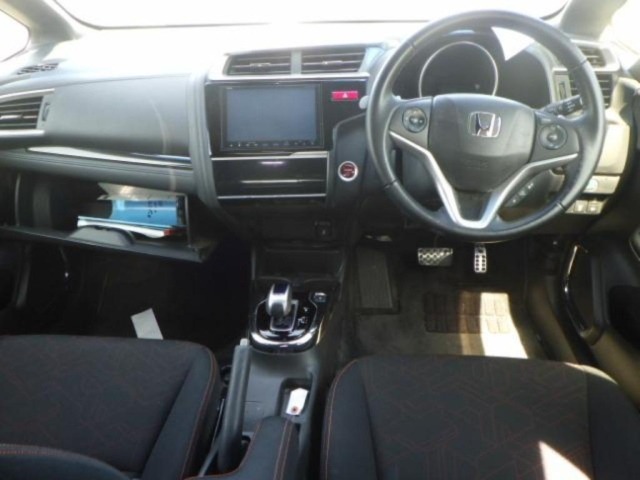 Honda FIT 2015 8173458-3