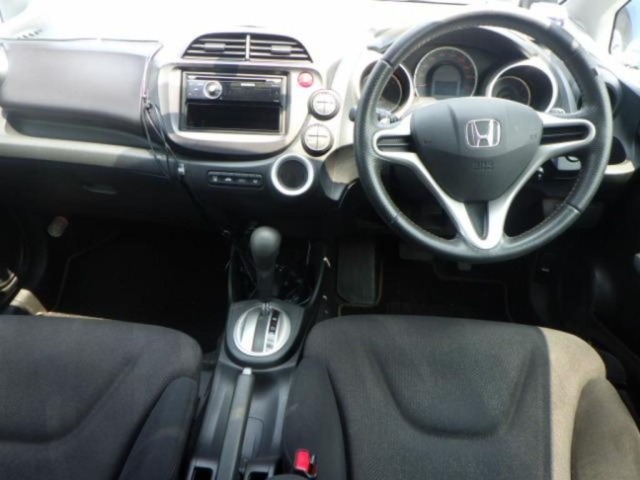 Honda FIT 2008 8173499-3