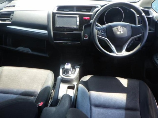 Honda FIT 2015 8173526-3