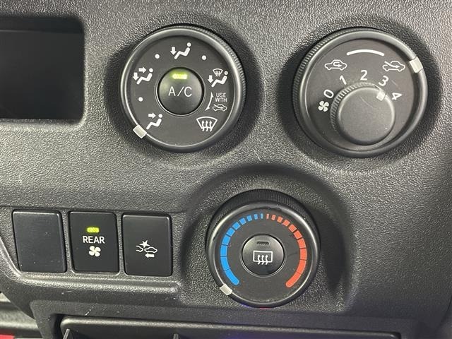 Toyota HIACE VAN 2020 8168589-21
