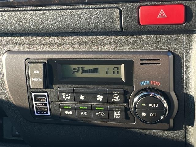 Toyota HIACE VAN 2022 8168645-9