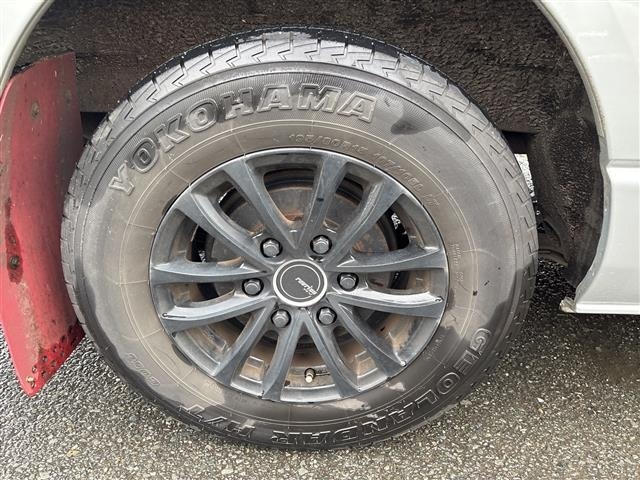 Toyota HIACE VAN 2021 8168674-10