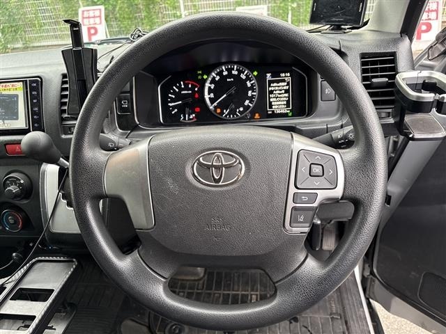 Toyota HIACE VAN 2021 8168674-13