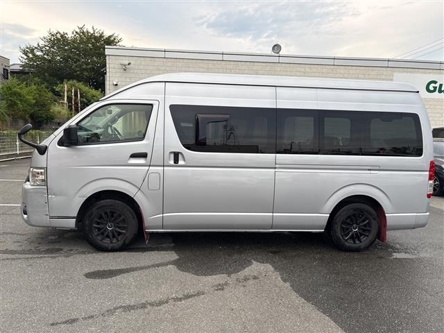 Toyota HIACE VAN 2021 8168674-17