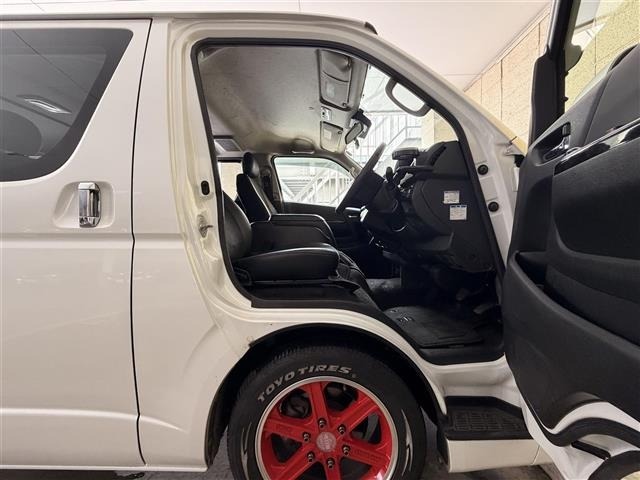 Toyota HIACE VAN 2018 8168682-11