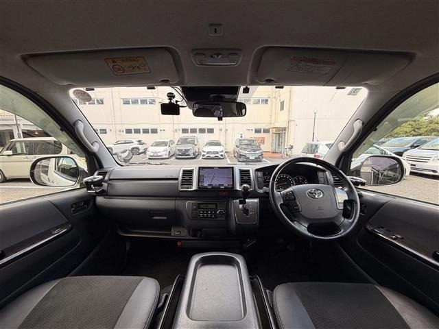 Toyota HIACE VAN 2018 8168682-14