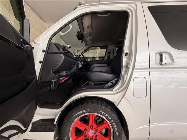 Toyota HIACE VAN 2018 8168682-2