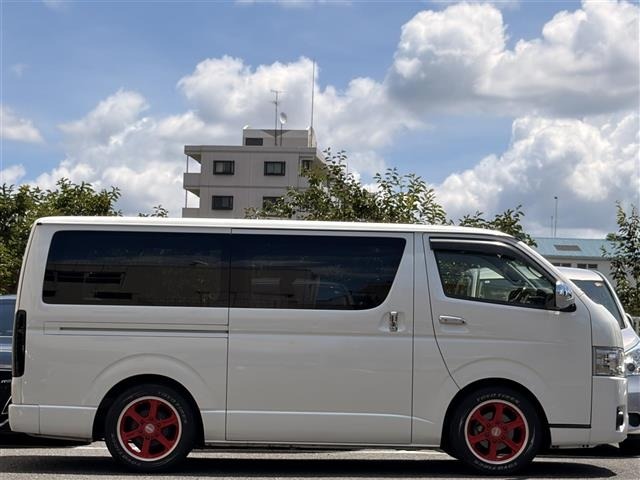 Toyota HIACE VAN 2018 8168682-5