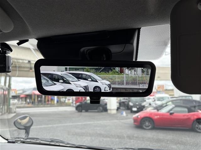 Toyota HIACE VAN 2024 8168693-1