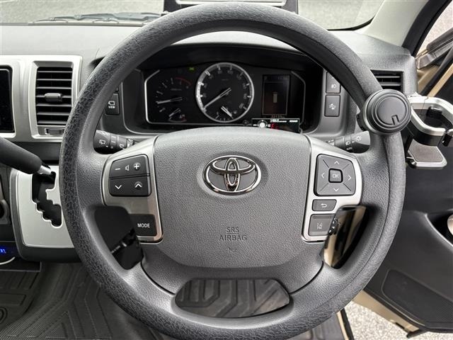 Toyota HIACE VAN 2024 8168693-8