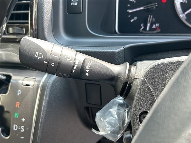 Toyota HIACE VAN 2023 8168698-10