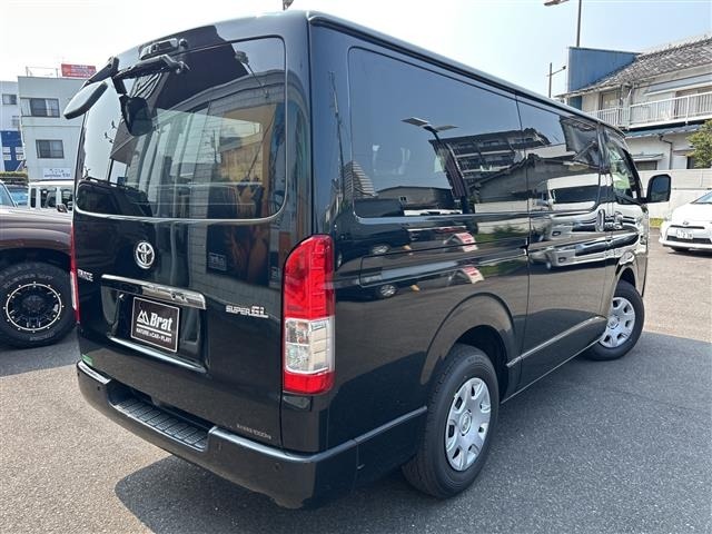 Toyota HIACE VAN 2022 8168718-13