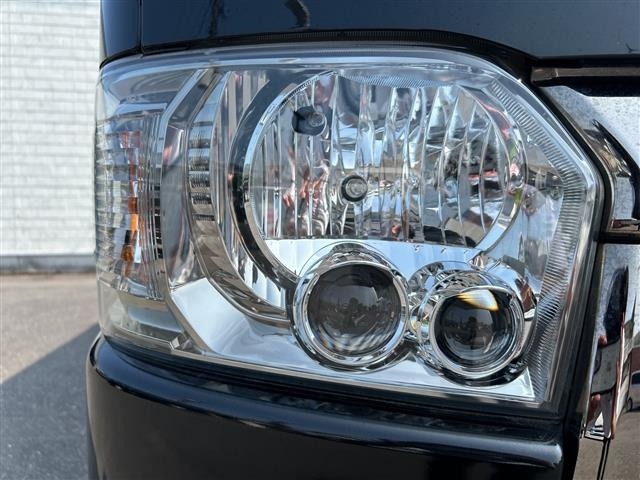 Toyota HIACE VAN 2022 8168718-20