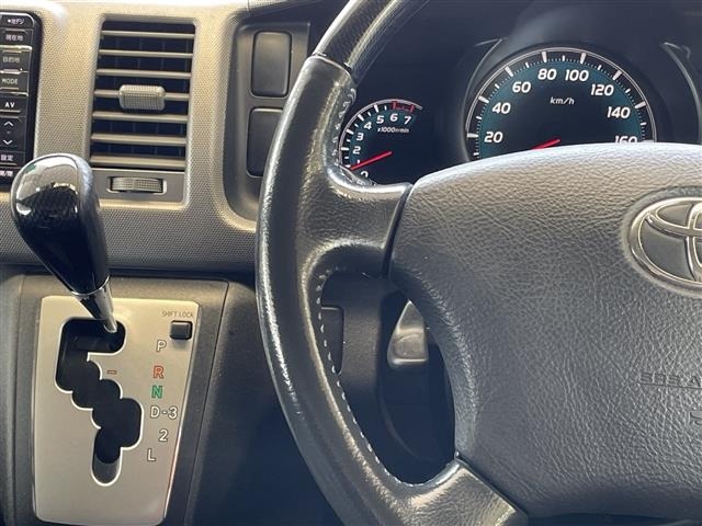Toyota HIACE VAN 2013 8168720-21