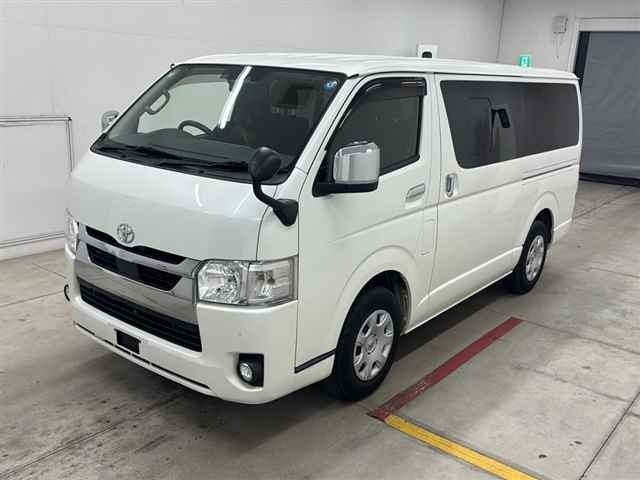 Toyota HIACE VAN 2021 8168748-4